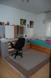 Kinder-/Arbeitszimmer